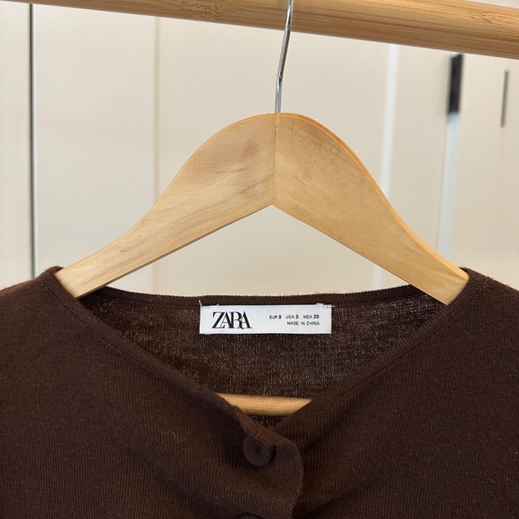 Zara brown long sleeve top in size small - Picture 4 of 6